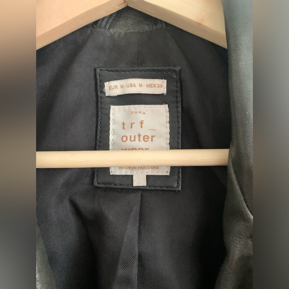 100% Leather moto jacket - Picture 2 of 4